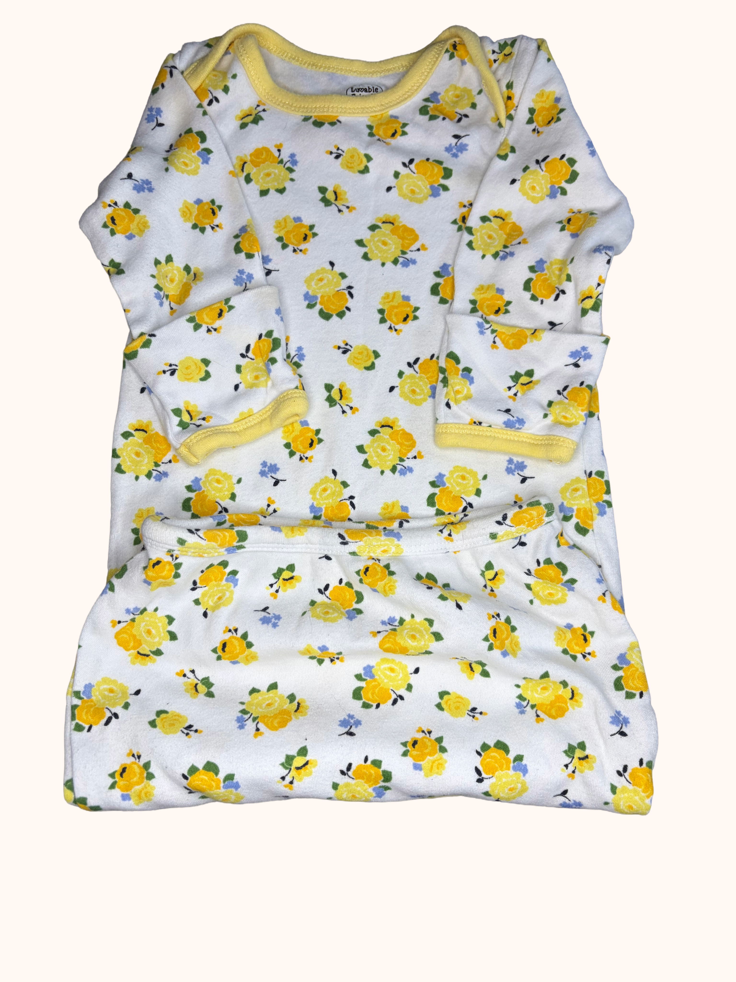 Luvable friends sleep sack- 0/6M