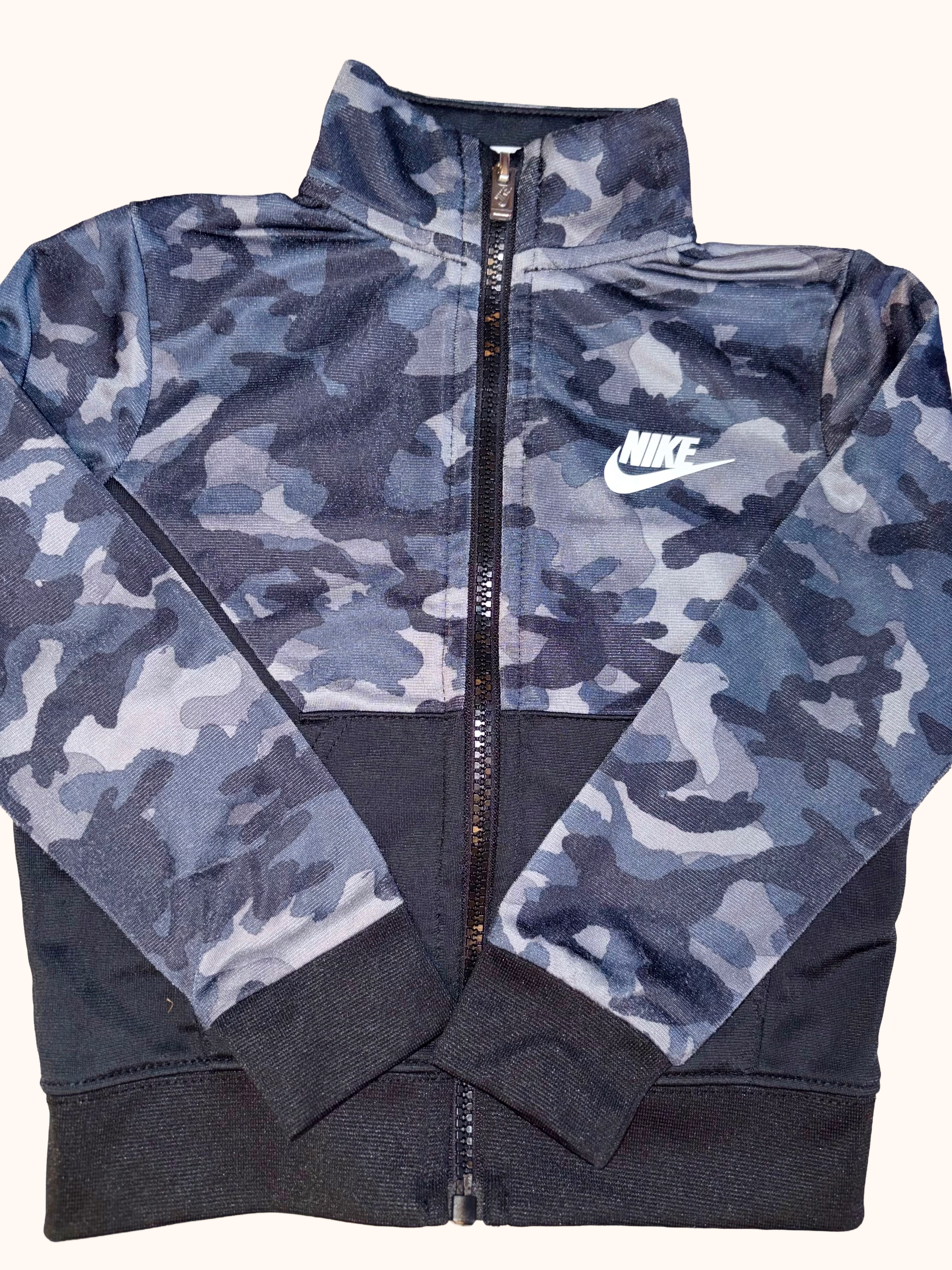 Nike - 2T